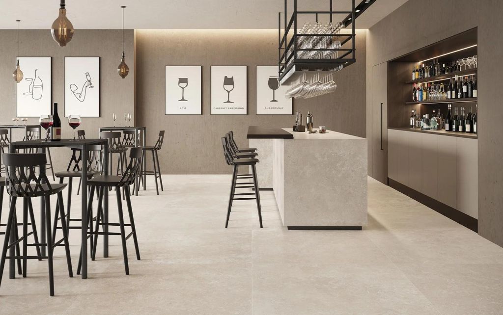 Realizace Bar s dlažbou Cerdomus Croatia Beige