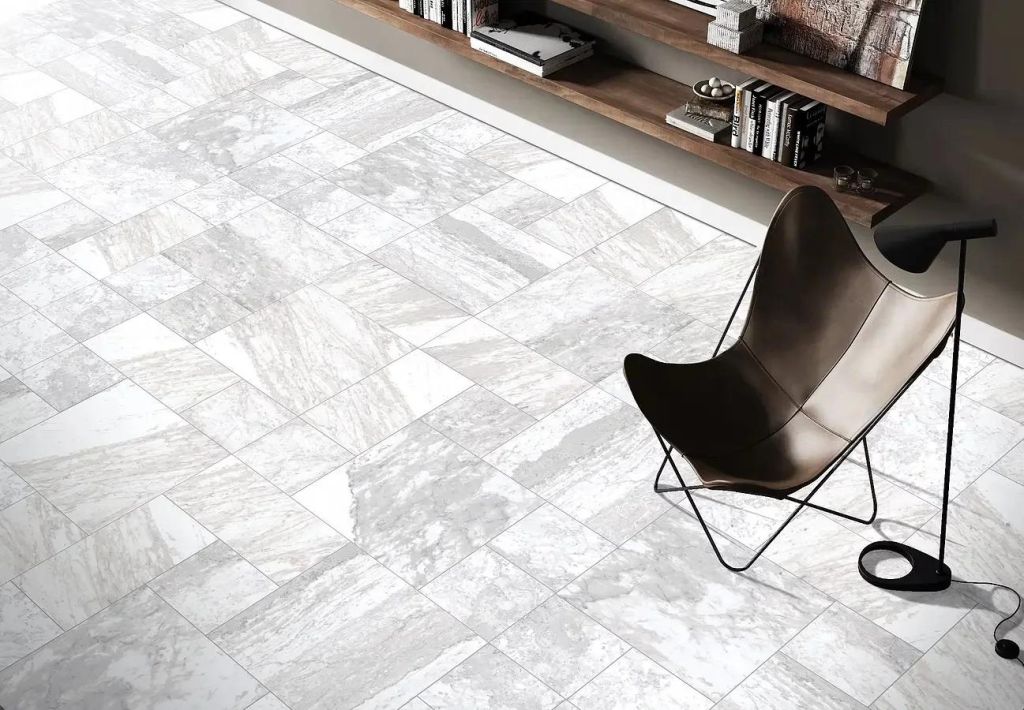 Realizace Evora White Modular, světládlažba - skladba formátů (Codicer)