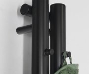 Sapho Pilon Otopné Těleso 122x1800mm, Se Dvěma Háčky Pro Ručník, černá Mat