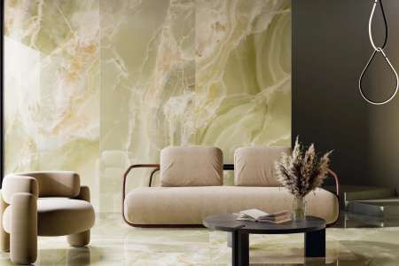Realizace přírodně laděné obývací místnosti Onice Effect Jade Green ze serie Wide Gress 280