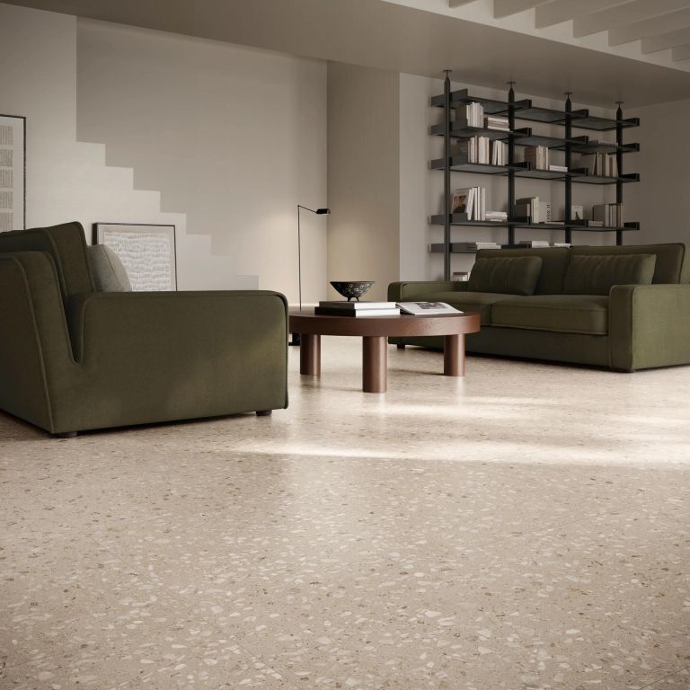 Realizace Písková dlažba s jemnou terrazzo kresbou